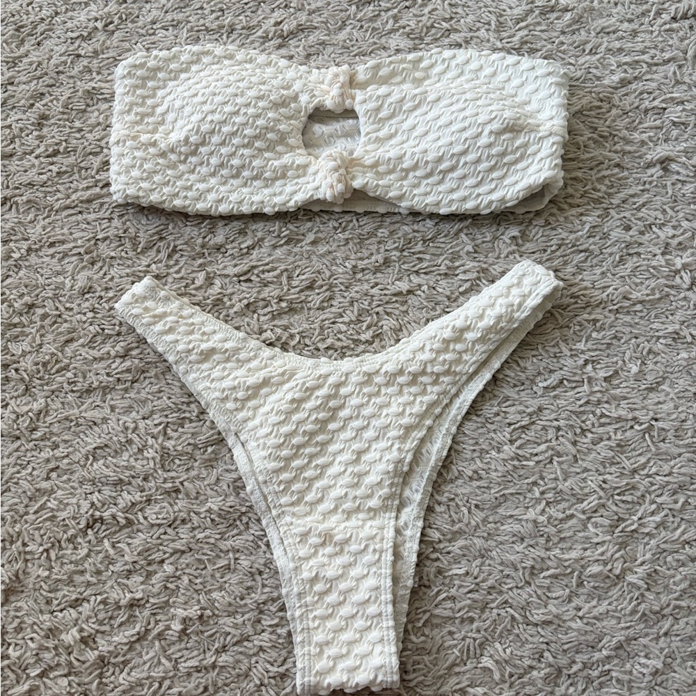 SHEIN Textured Cream Bikini Set